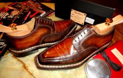 正統な紳士靴を嗜むvol.31〜南イタリアの伝統靴ナポリターノラケーレ 