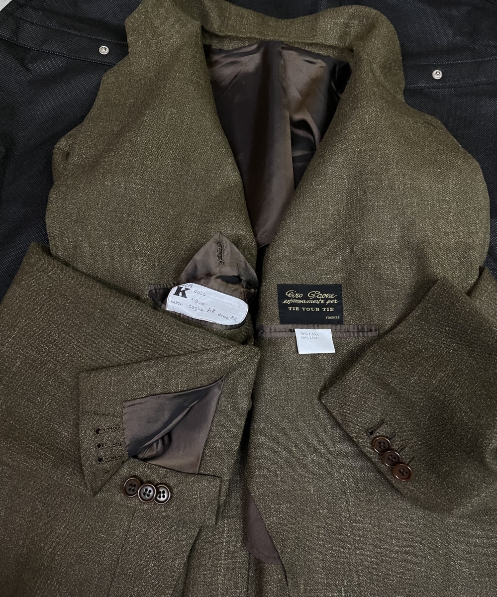キトン Kiton チロパオーネ タイユアタイ】春夏リネン麻毛ジャケット 