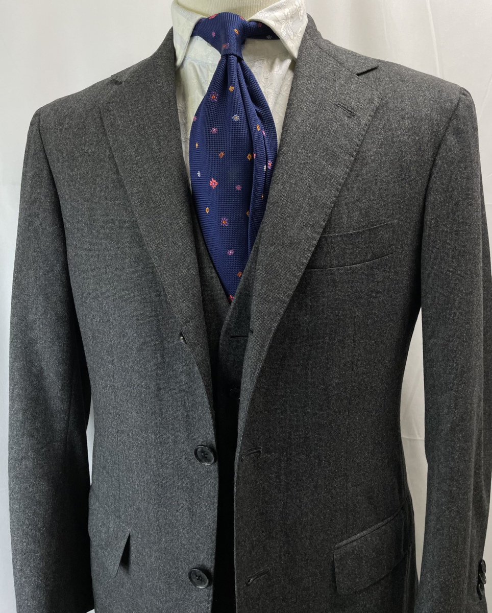 サルトリオ sartorio】秋冬 スリーピースグレースーツ 46{sold out 