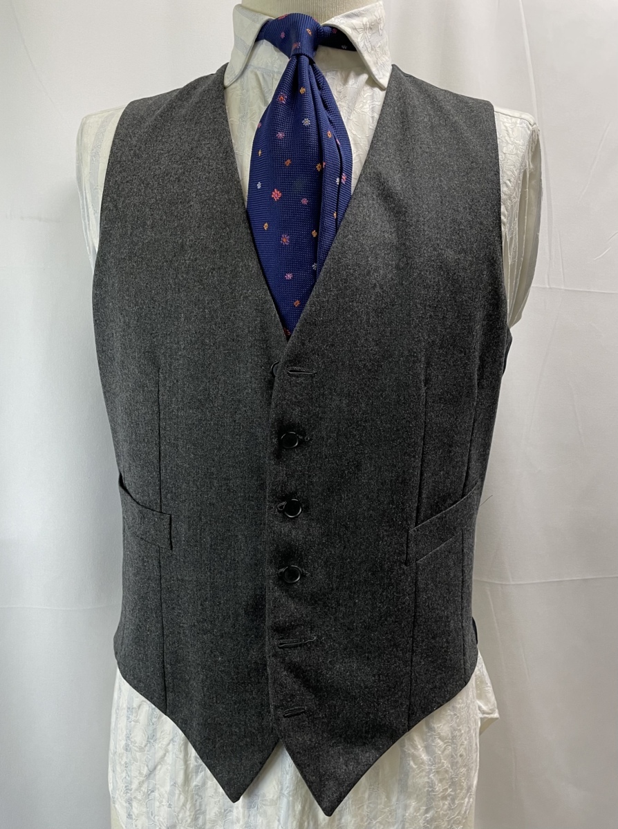 サルトリオ sartorio】秋冬 スリーピースグレースーツ 46{sold out 