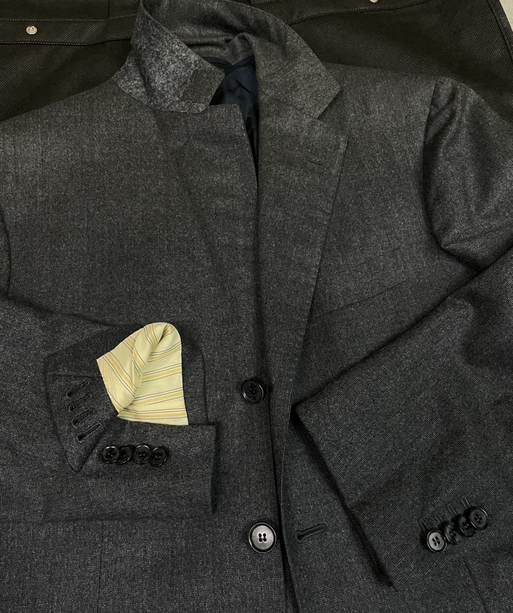 サルトリオ sartorio】秋冬 スリーピースグレースーツ 46{sold out 
