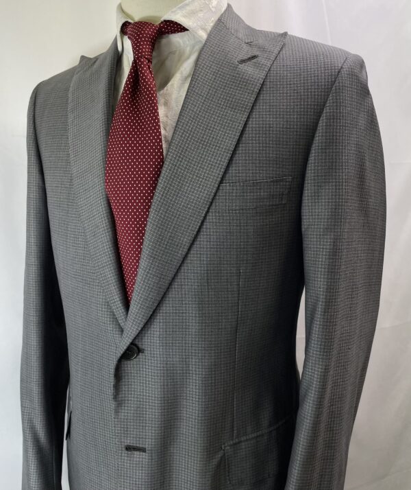 【Brioni ブリオーニ】極上シルク絹＆ウール 春夏向け ピークドラペル グレースーツ BRACCIANO 46位(48) 灰色 - 画像 (2)