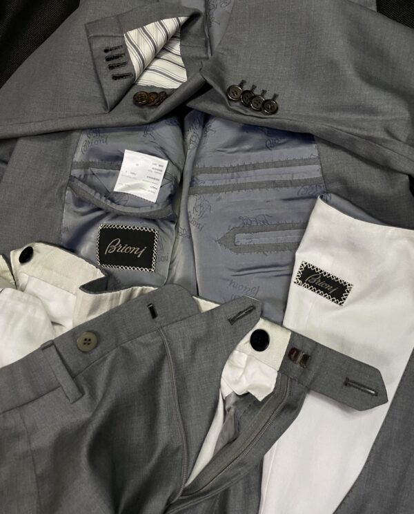 【Brioni ブリオーニ】スミズーラMTO 合い物 スリーピース3P 美麗グレースーツ MADISON 44～46 灰色無地 - 画像 (7)