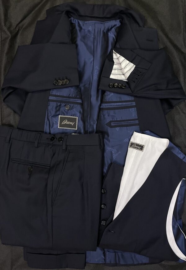 【Brioni ブリオーニ】合い物 絹ウール スリーピース3P 定番ネイビースーツ MADISON 46 濃紺色無地{sold out thanks!} - 画像 (6)