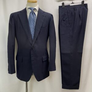 【Sartoria Formosa フォルモサ】最高峰ナポリ仕立て ビスポーク注文服 合い物 定番ネイビースーツ 紺無地 46～48