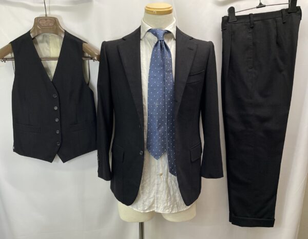 【COSTANTINO コスタンティーノ】ビスポーク注文服 ヴィンテージ生地 3Pスリーピース ダークグレースーツ 42～44{sold out thanks!}