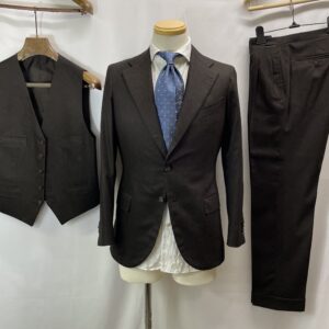 【Sartoria Formosa フォルモサ】最高峰ナポリ仕立て ビスポーク注文服 3Pスリーピース スーツ 42～44 濃茶色無地