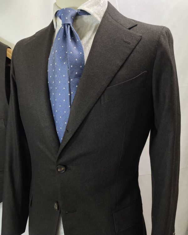 【Sartoria Formosa フォルモサ】最高峰ナポリ仕立て ビスポーク注文服 3Pスリーピース スーツ 42～44 濃茶色無地 - 画像 (2)