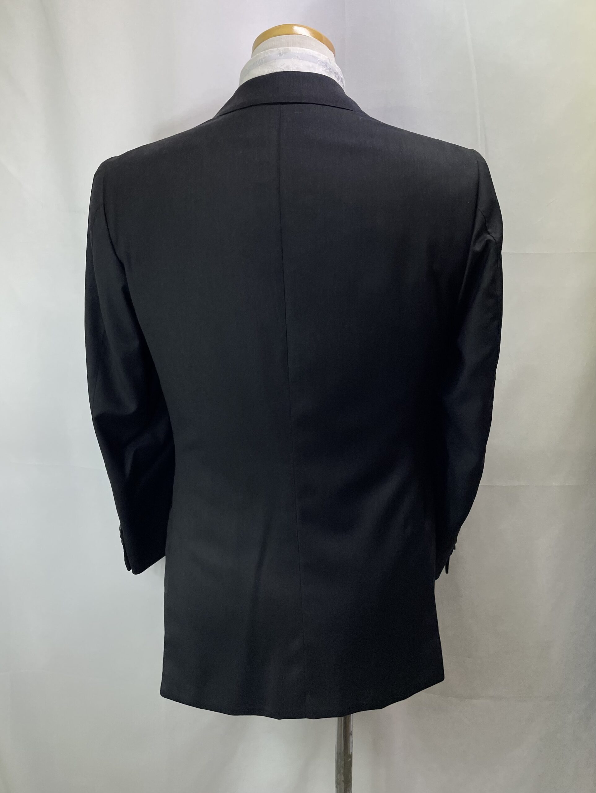 【Sartoria Formosa フォルモサ】最高峰ナポリ仕立て ビスポーク注文服 合い物 定番グレースーツ 46~48 灰色無地 - 画像 (3)