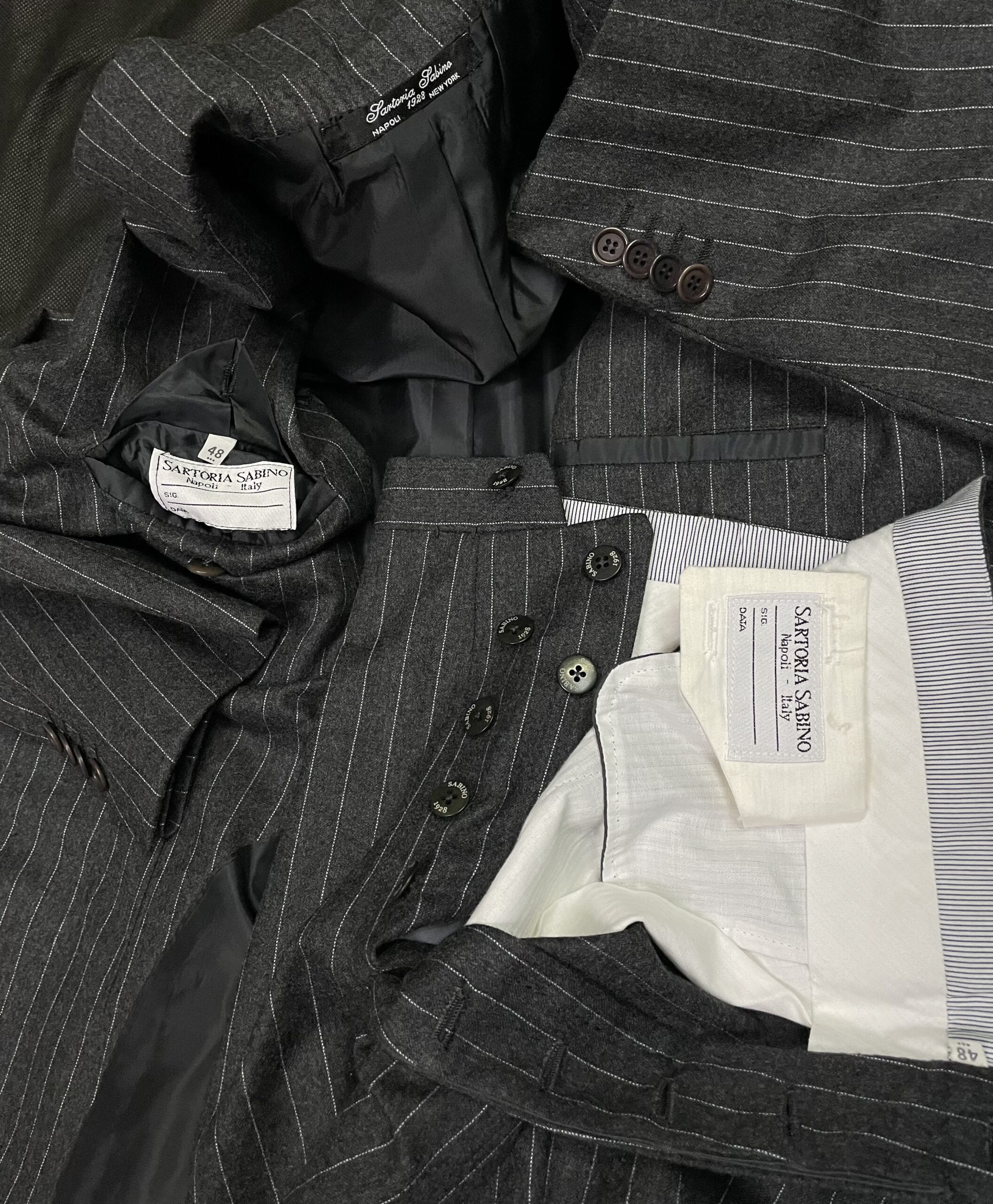 【SARTORIA SABINO サビーノ】手仕事ナポリ仕立て 秋冬向け ピンストライプ柄 グレースーツ 48{sold out thanks!} - 画像 (5)
