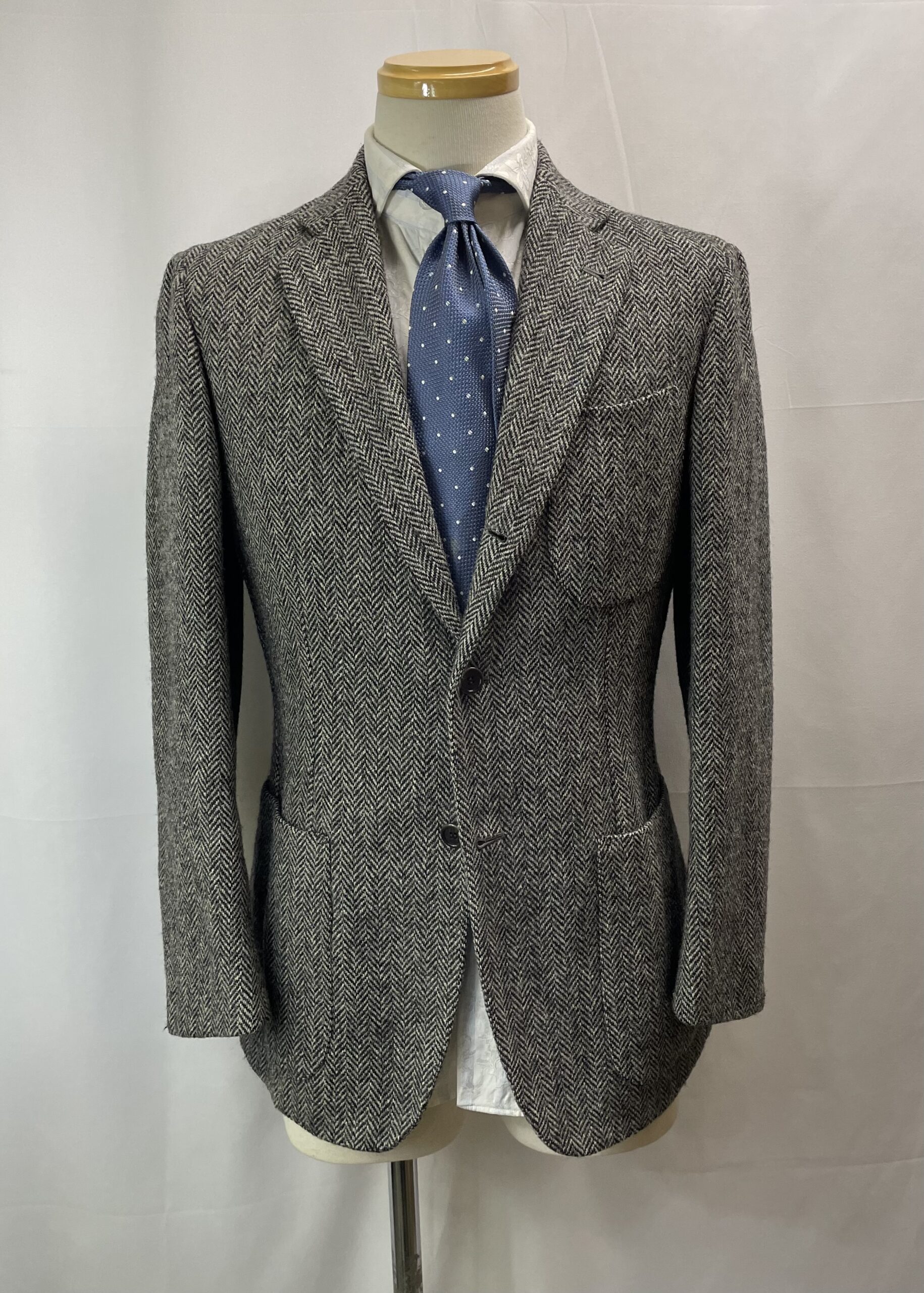 【SARTORIA SABINO サビーノ】手仕事ナポリ仕立て 秋冬向け ヘリンボーン織柄 ハリスツイード ジャケット 46 - 画像 (3)
