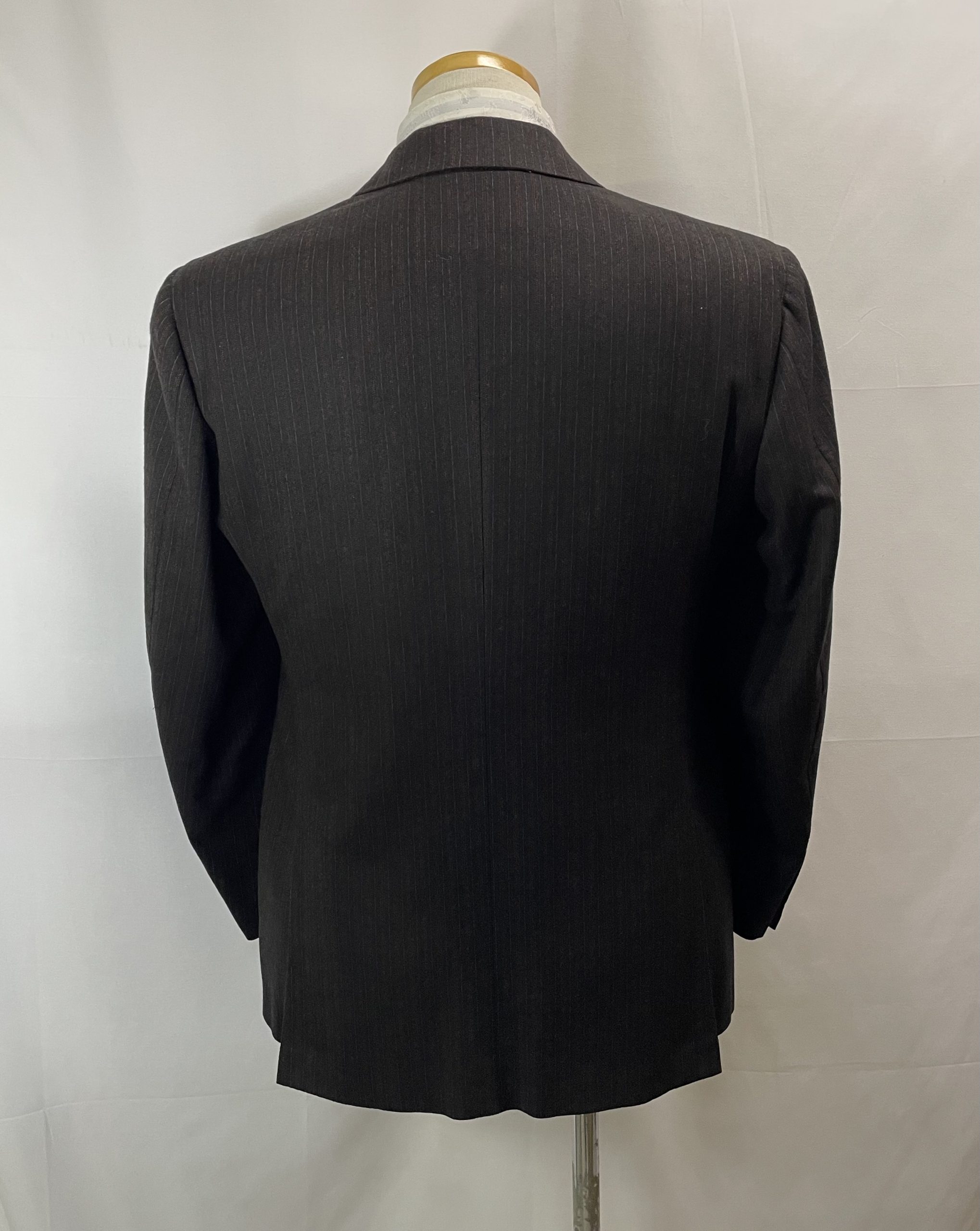 【Sartoria Attolini アットリーニ】秋冬向け カシミヤ混フラノウール 茶ストライプ柄ダークグレースーツ 48~50 - 画像 (3)