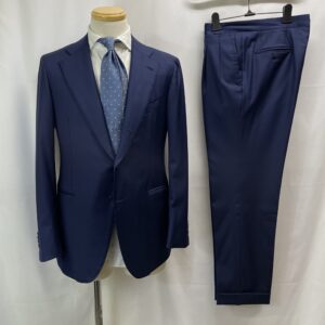 【CIARDI チャルディ】ナポリ仕立て頂上サルトリア 合い物 定番ネイビースーツ 紺無地 48