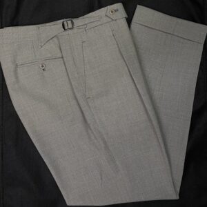 【Ambrosi アンブローシ】頂上ナポリ仕立て 春夏向けホップサック系ウール ライトグレーパンツ 52～54