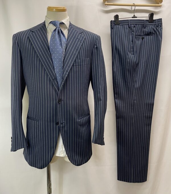 LIVERANO & LIVERANO リベラーノ】合い物ウール ストライプ柄ネイビー