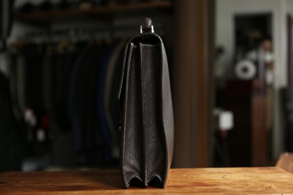 ALFREDO BERETTA ベレッタ】本革グレインレザー 上質ブリーフケース鞄