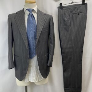 【G.SEMINARA セミナーラ】フィレンツェ仕立てビスポーク注文服 ストライプ柄グレースーツ 42～44