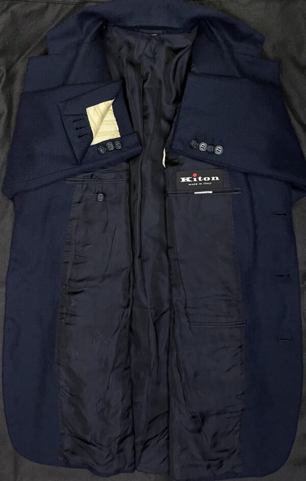 Kiton キトン】秋冬春先向け カシミヤ混ウール 定番ネイビージャケット